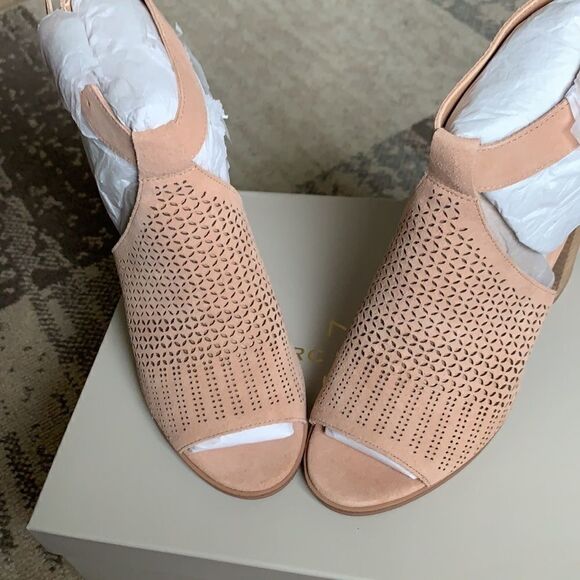 🆕 Marc Fisher leather open toe sandals pink 8  - Picture 6 of 10